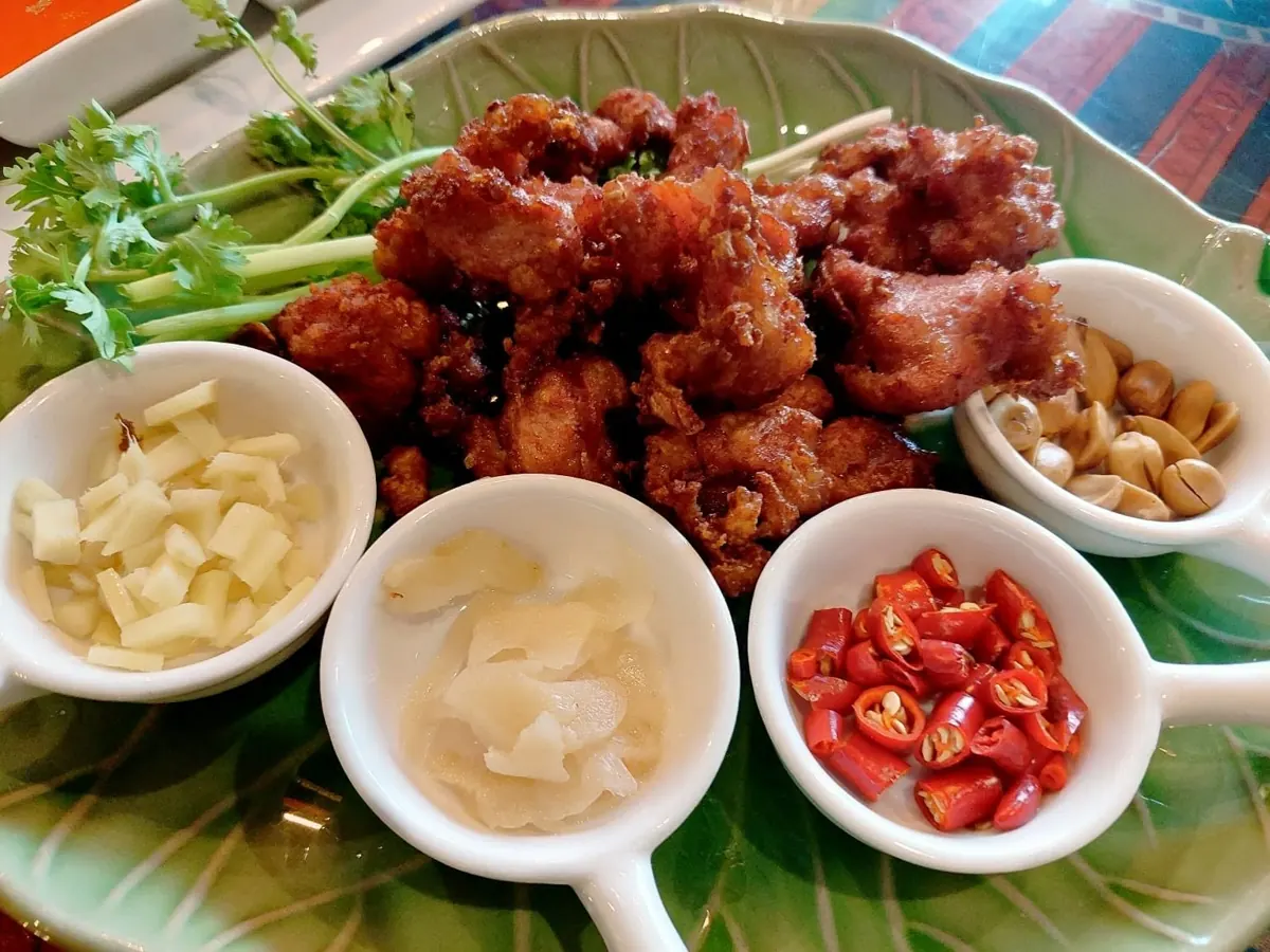 น้ำพริก & ข้าว ร้านย่างกุ้งกลางสวน งามวงศ์วาน นนทบุรี